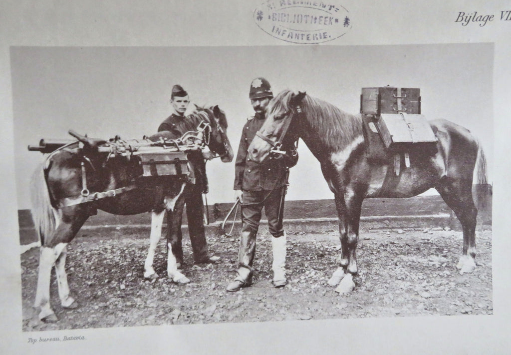 Machine guns in war Dutch Military Mitrailleurvraagstuk c.1904 Batavia rare book