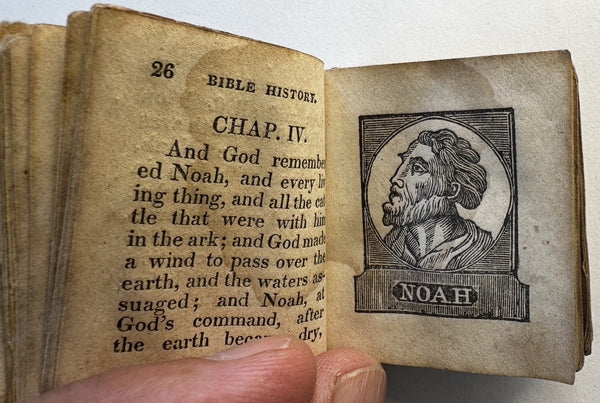 Miniature thumb Bible History 1850 juvenile scarce leather book w/ 19 woodcuts